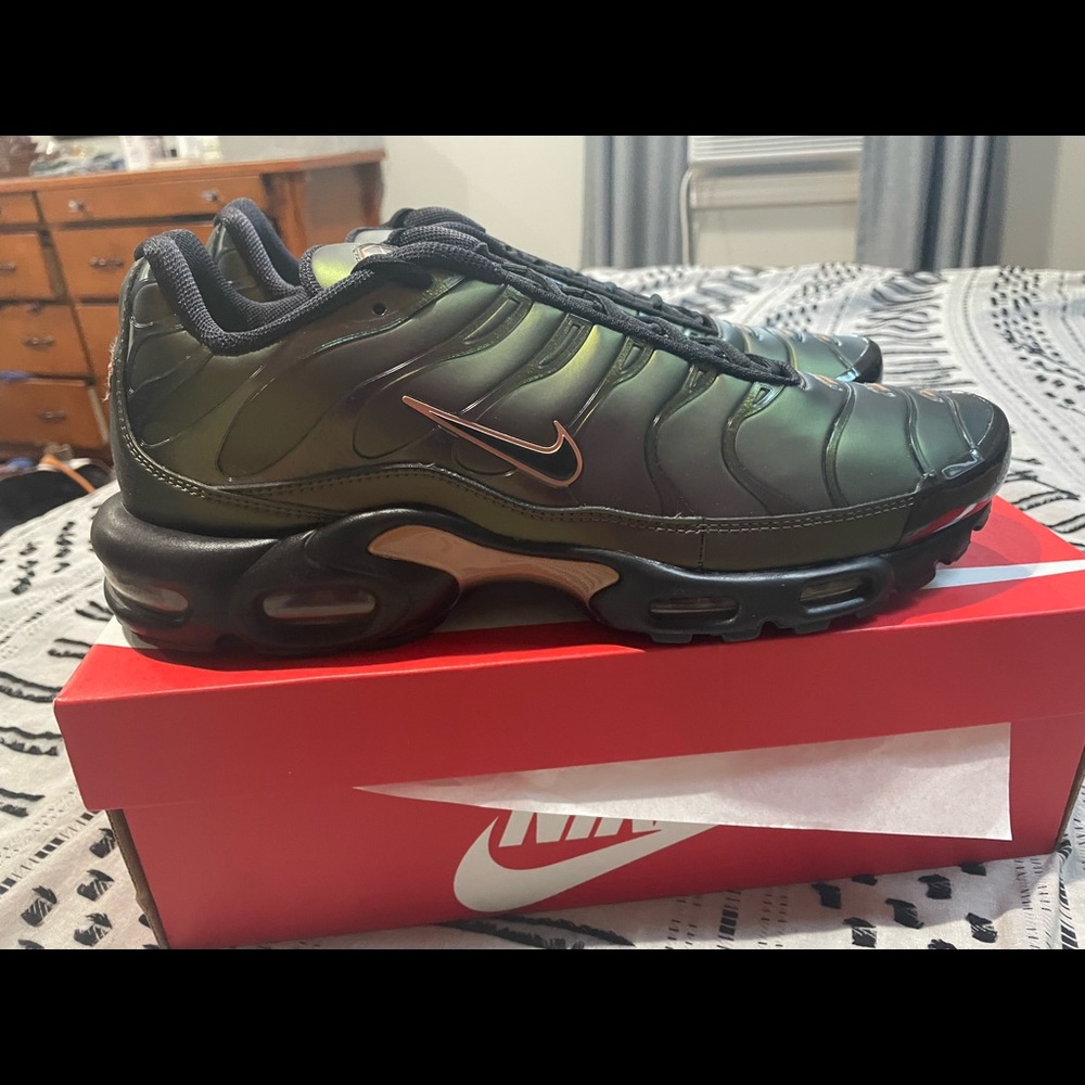 *sold out online* Nike Air Max Plus OG